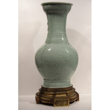Редкая антикварная  китайская ваза селадон XVIII век