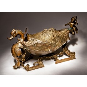 Антикварная ваза из бронзы - Повозка морской конек