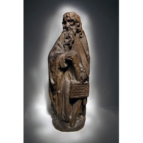 Старинная скульптура апостола Андрея Первозванного