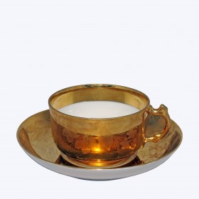 Чайная пара, декорированная сусальным золотом