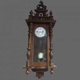 Настенные часы типа Le Roi времен Кайзеровской Германии