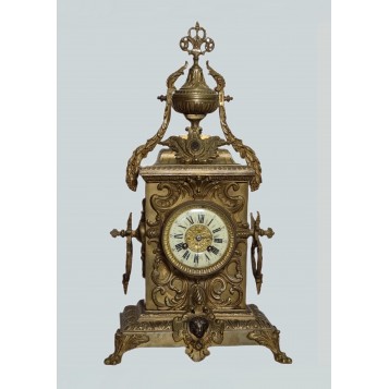 Старинные каминные часы с вазоном, 1878 г.